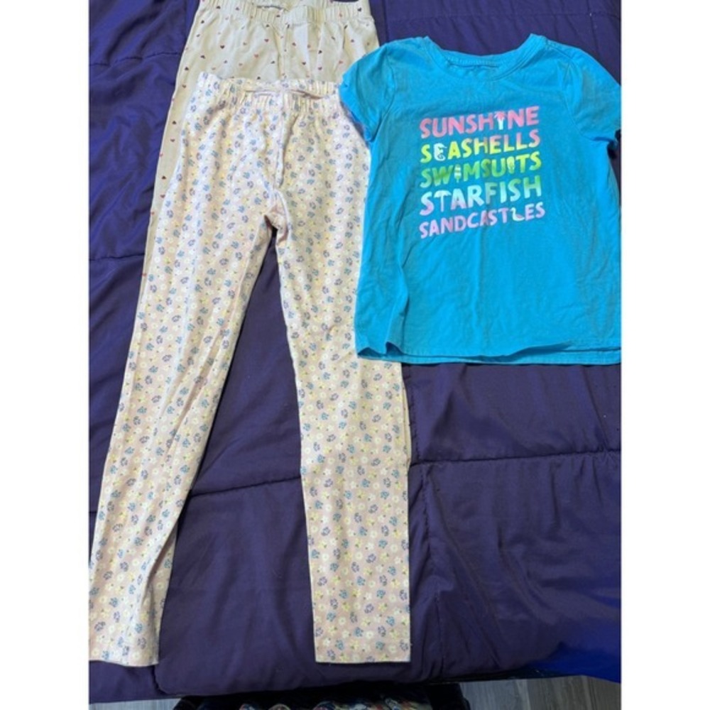 Cat & Jack Girls 3pc Set Size M 8 Graphic Tee and 2 Pairs Floral Heart Leggings